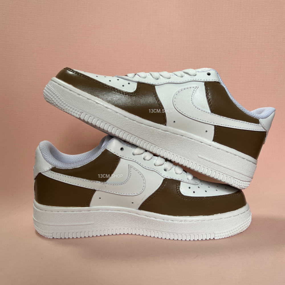 0013-AF1 perro dibujado a mano