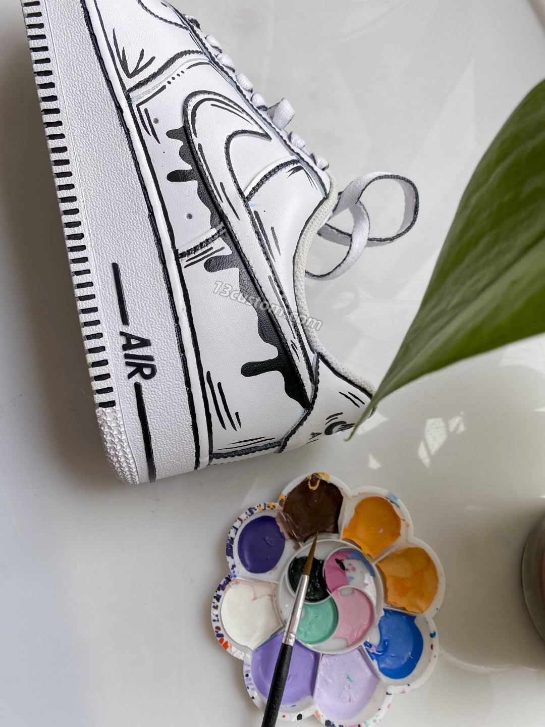 0056-AF1 2D black and white sketch leakage effect