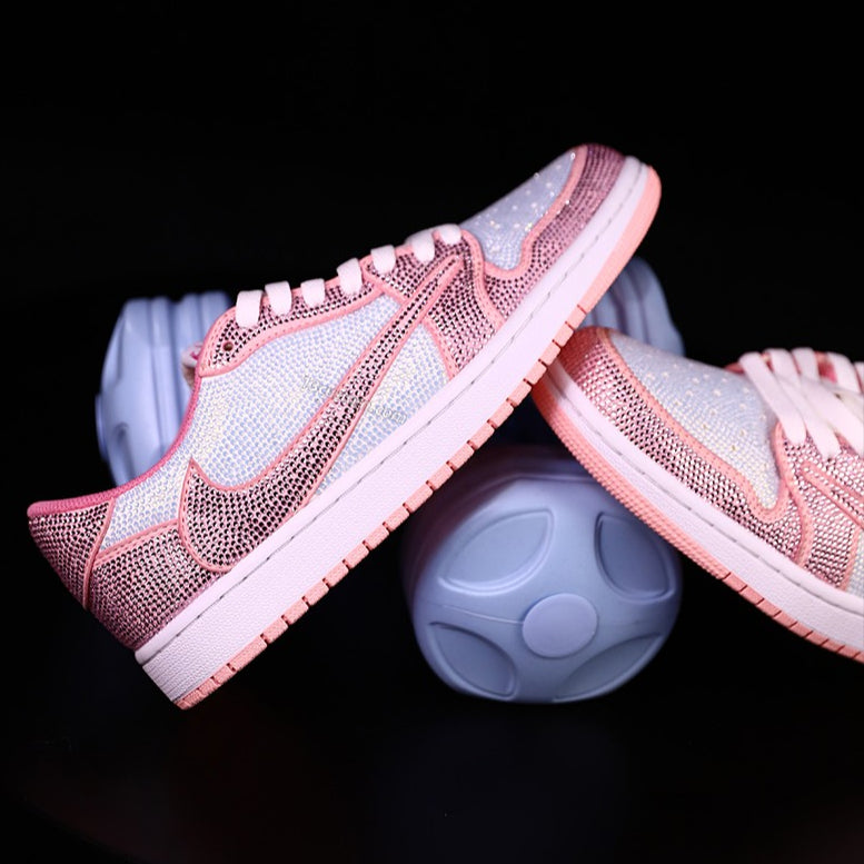 0095-AJ1 LOW 분홍색 흰색 뒤꿈치 별무늬