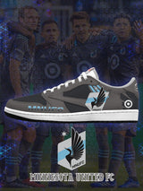 Minnesota V.1 Custom TS Low Sneakers