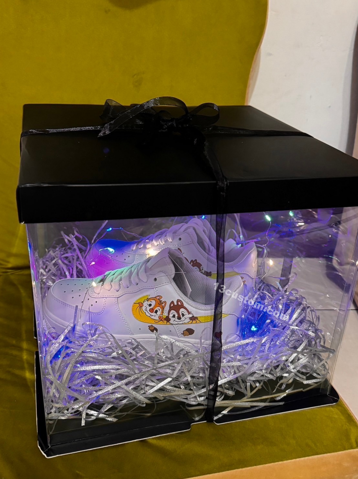 Ready-to-Gift Shoe Packaging Box (Includes LED String Lights & Card)