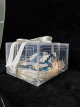 Sneaker Gift & Display Case – LED Lights + Anti-Yellowing Protection