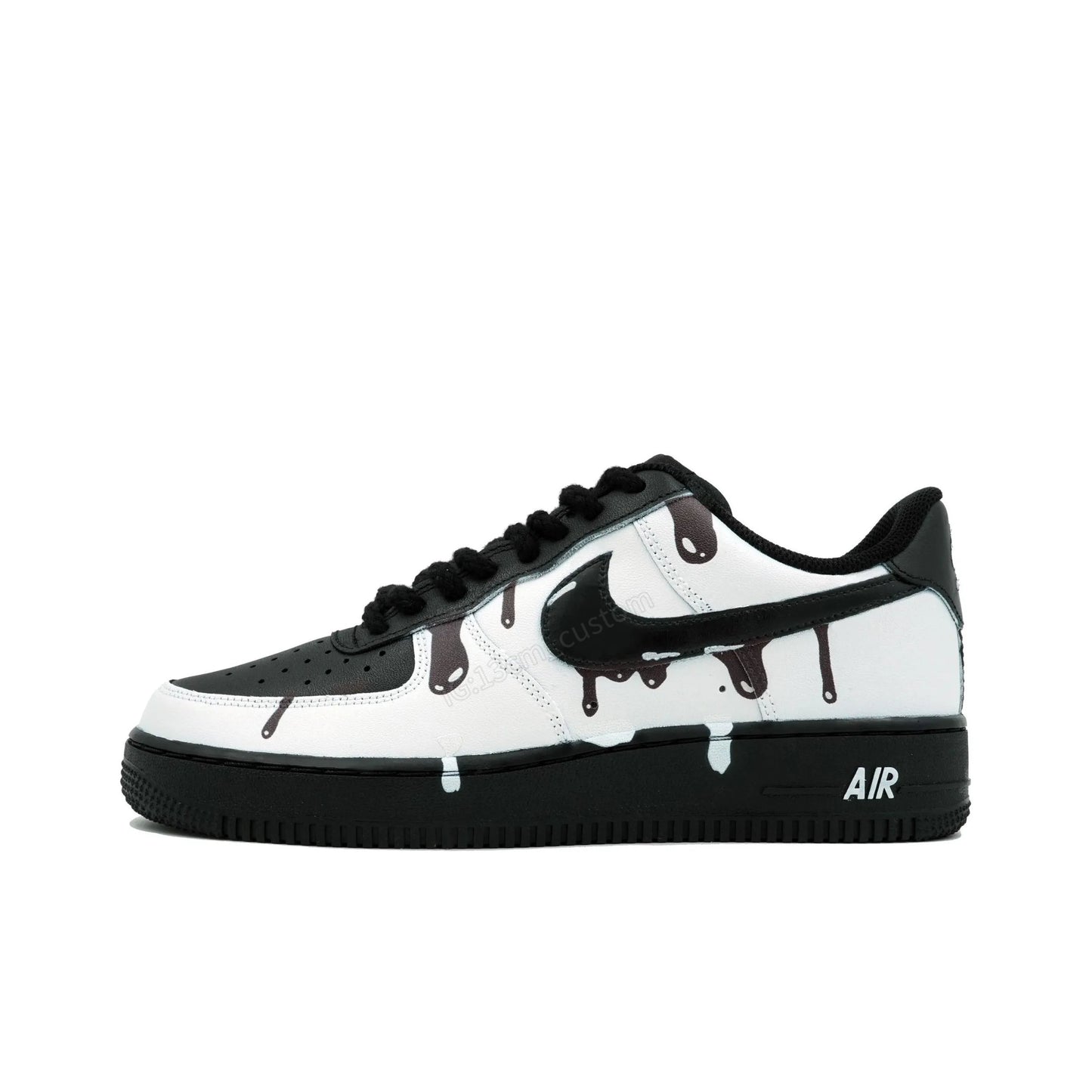 0497-Fluido blanco y negro