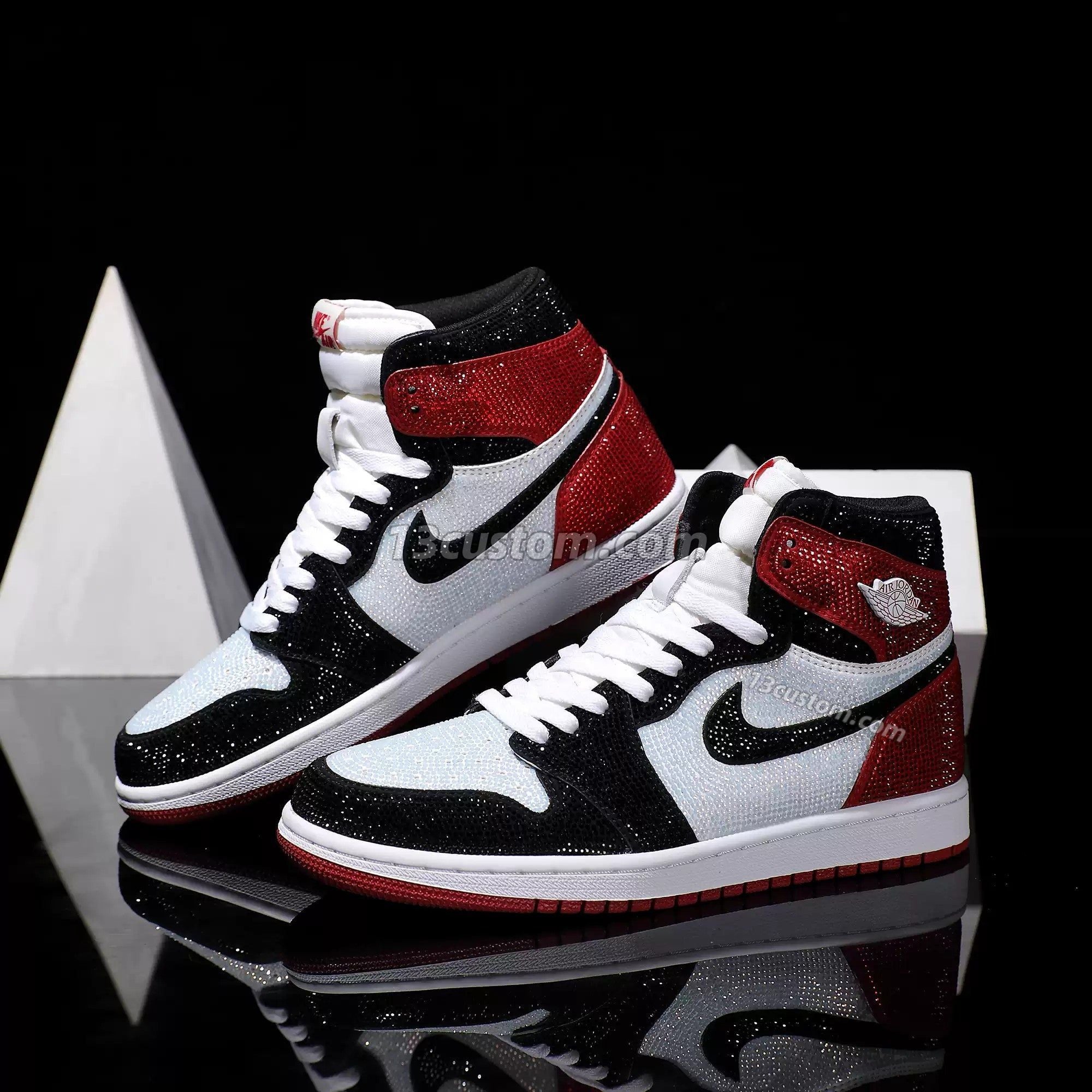0086-AJ1 High 黑白紅滿天星 主圖