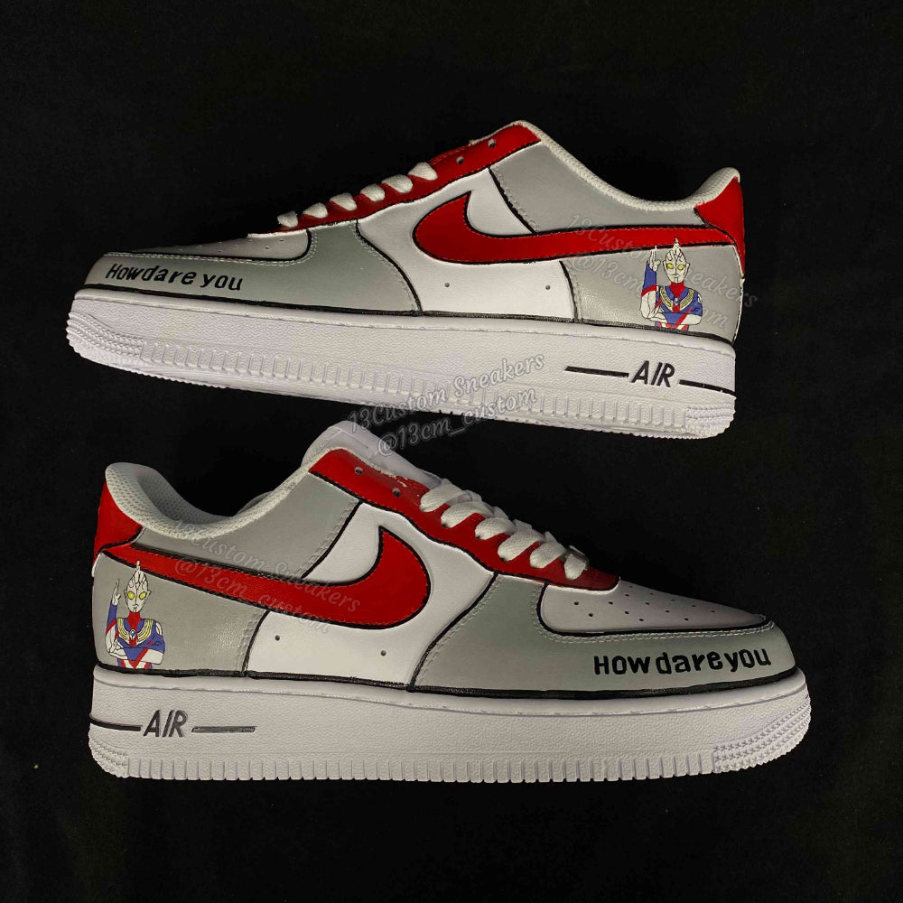 0559-Ultraman graurot Kinderschuhmodell