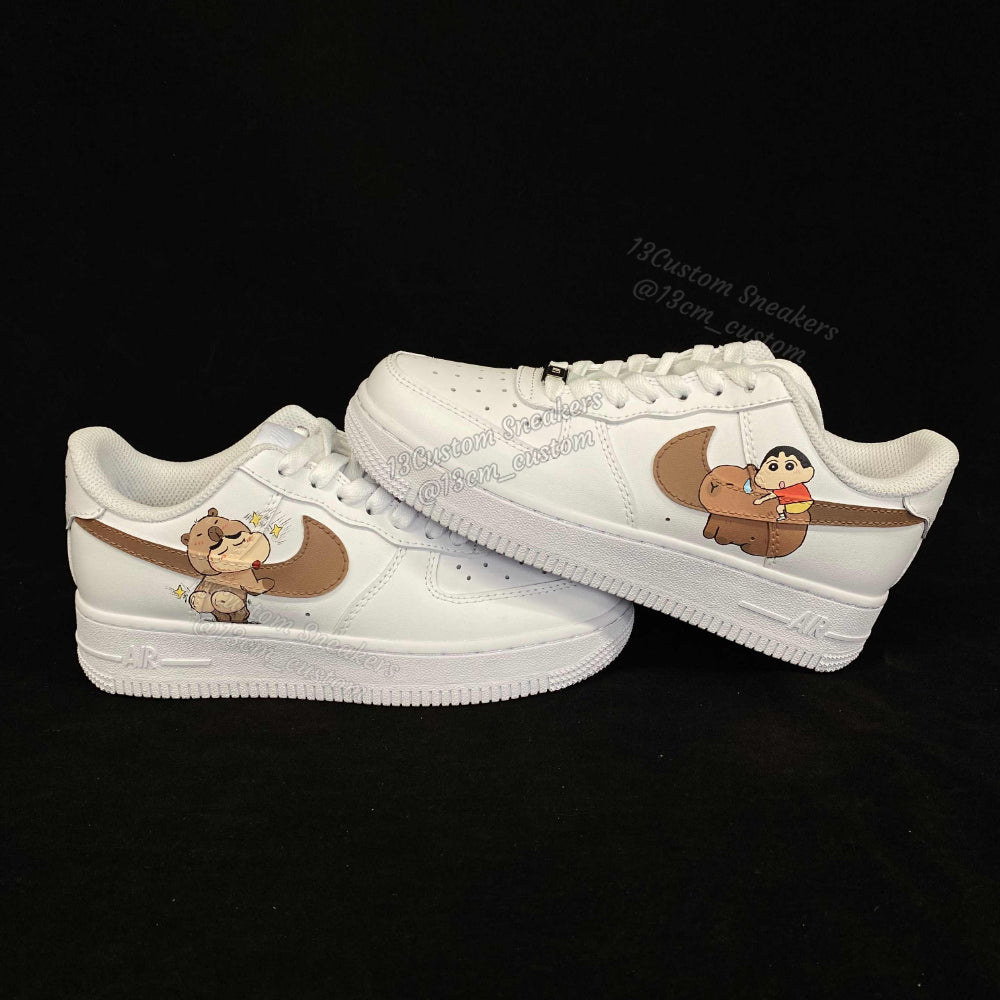 0543-Crayón Shinchan y Capibara