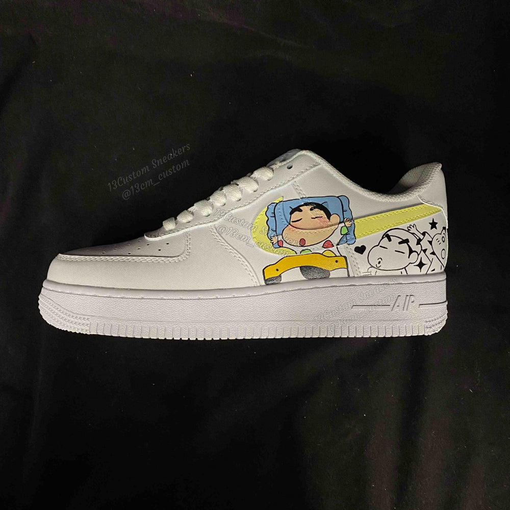 0551- Crayon Shin-chan durmiendo