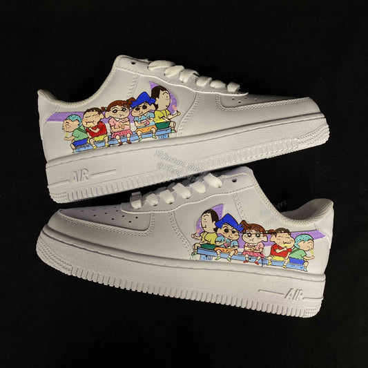 0548-Logo púrpura de los amigos de Crayon Shin-chan