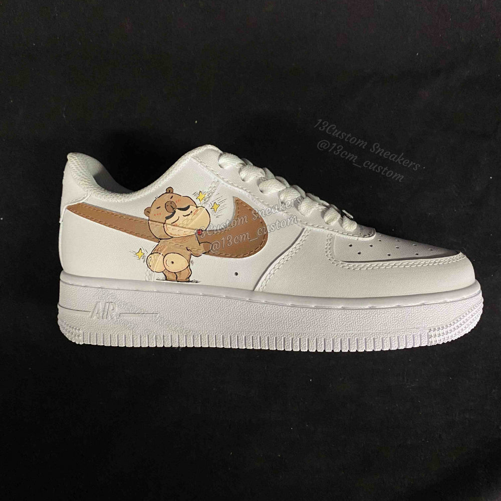 0543-Crayón Shinchan y Capibara